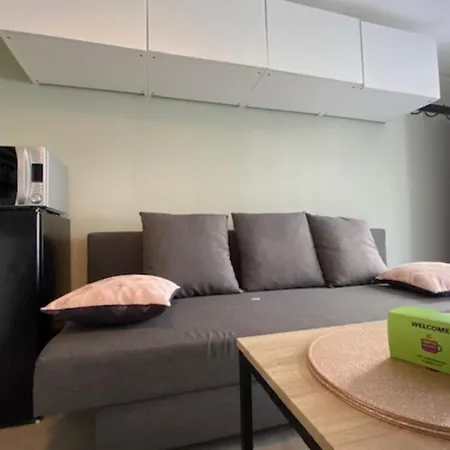 Apartment Beautiful 18 M Studio - Downtown *